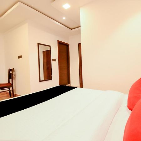 Hotel O Grand Lotus Inn Siroli Luaran gambar